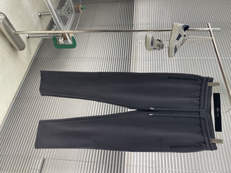 Pra*a long pants